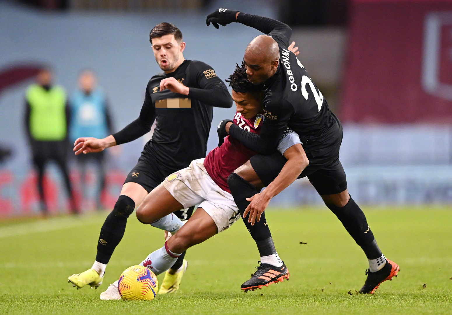 坚持不懈地 坚持不懈地